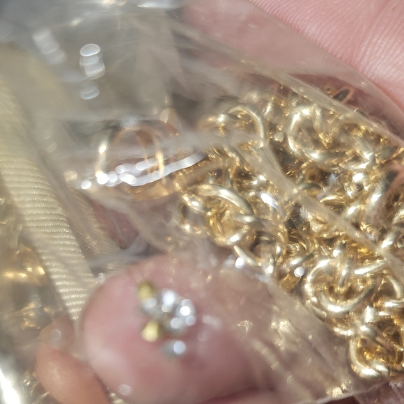 NWT Gold Rhinestone Evening Clutch Black Frame Chain Strap Sparkly Prom Wedding - Picture 6 of 12